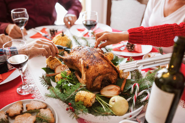 The Benefits of Hiring Professional Chefs Through an Agency for Your Christmas Party